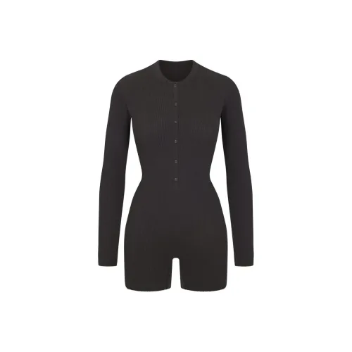 SKIMS Waffle Пуговица Вверх Henley ONESIE Комбинезон Женские Пепельный Пепельный