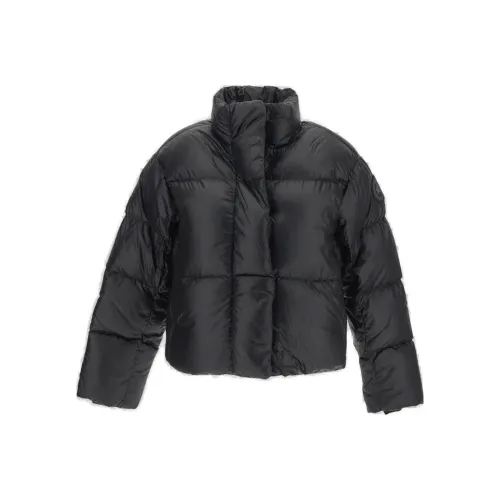 Canada Goose Черные Женские Пуховики
