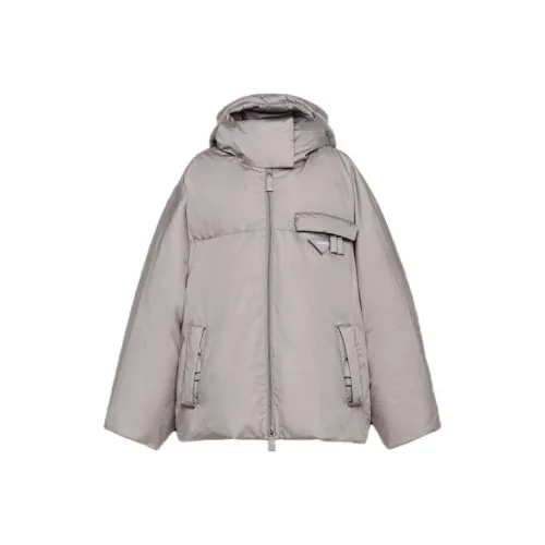 PRADA Серые Женские Пуховики