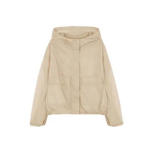 XWI Куртки и пальто женские хаки