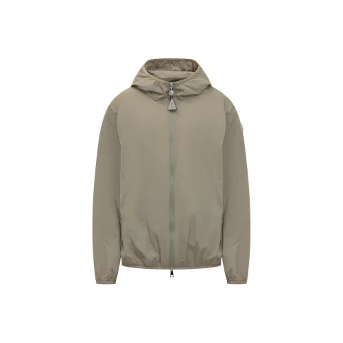 Moncler Куртки и Пальто Женские Армейский Зеленый