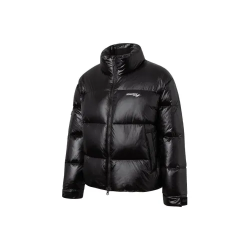 Saucony Черные Женские Пуховики