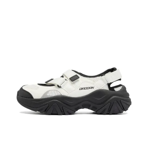 QIAODAN Slip-resistant Abrasion-resistant Anti-collision Обувь для походов Женская Белый Черный