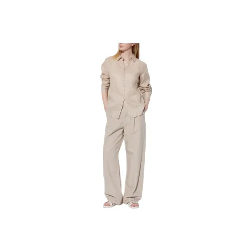 UNIQLO Бежевые Женские Рубашки