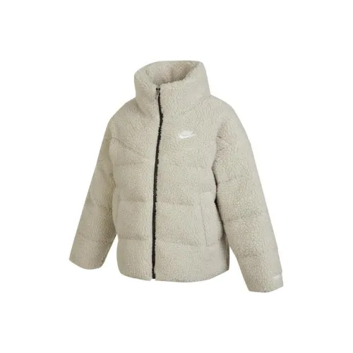 Nike Пуховик Женский Светлый Костный