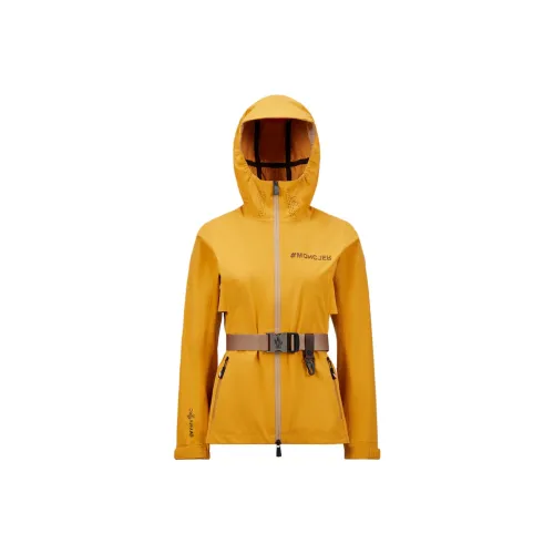 Moncler Grenoble Куртки и Пальто Женские Желтые