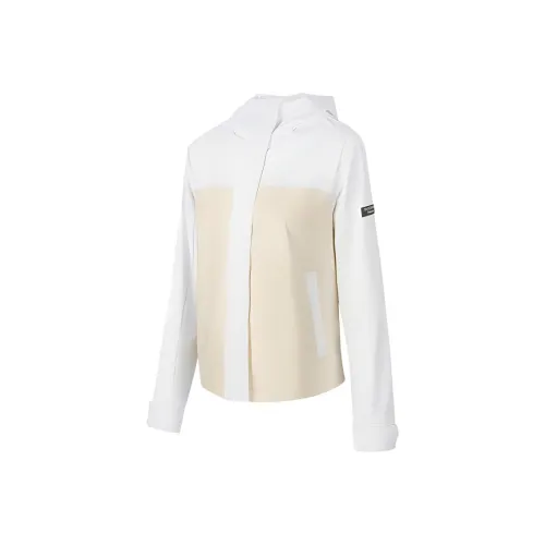 Skechers Куртки и Пальто Женские Жемчужно-белый