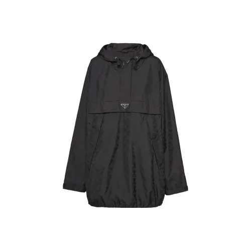 PRADA Черные Женские Куртки