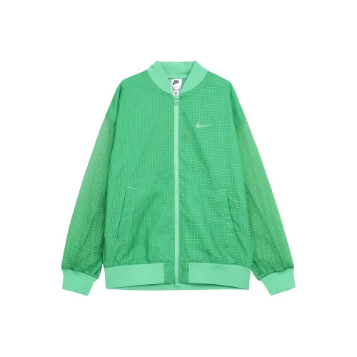 NIKE Женские Куртки