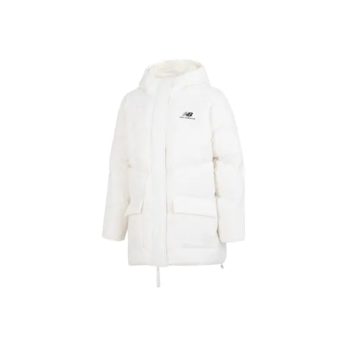 New Balance Белые Женские Пуховики