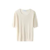 Кремово-белый