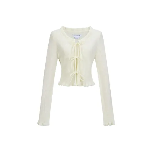 URBAN REVIVO Женская трикотажная одежда