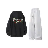 Black Hoodie + Light Photinia Gray Pants  
Черный худи + Светло-Фотиния серые штаны