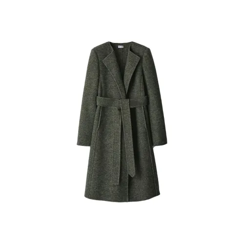 Burberry Оливково-зеленое Женское Пальто