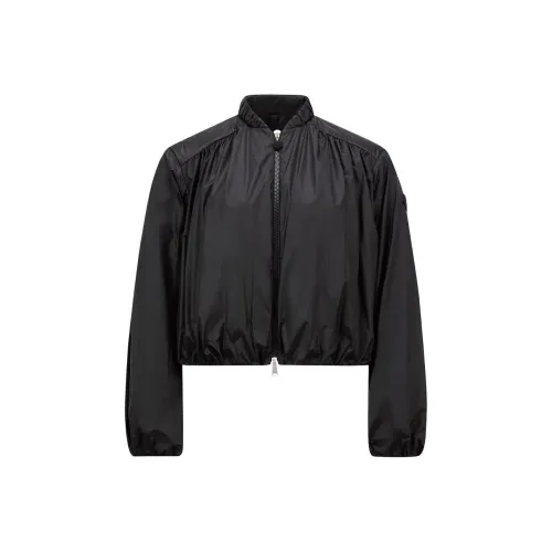 Moncler Куртки и Пальто Женские Черные