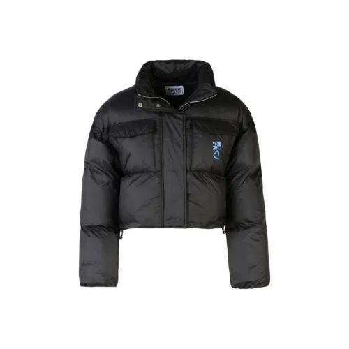 MOSCHINO Куртки и Пальто Женские Черные