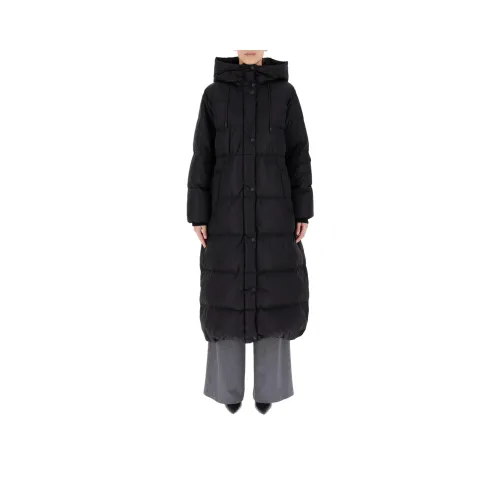 WEEKEND MaxMara Пуховик Женский Черный