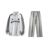 Комплект одежды (Белый Серый Свитшот + Светло-Синие Джинсы с эффектом утилизированных)