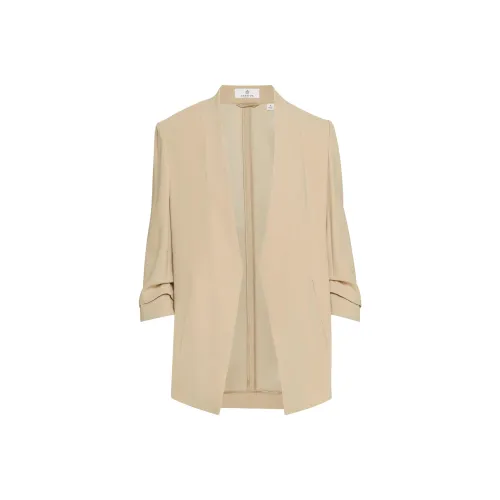 ARITZIA Женские офисные костюмы