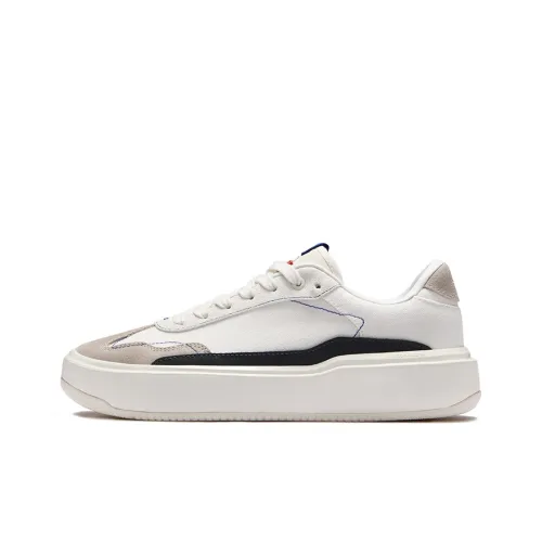 0592 T TRAINERS противоскользящие визуально увеличивающие рост низкие кроссовки для скейтбординга мужские White Spring Лето