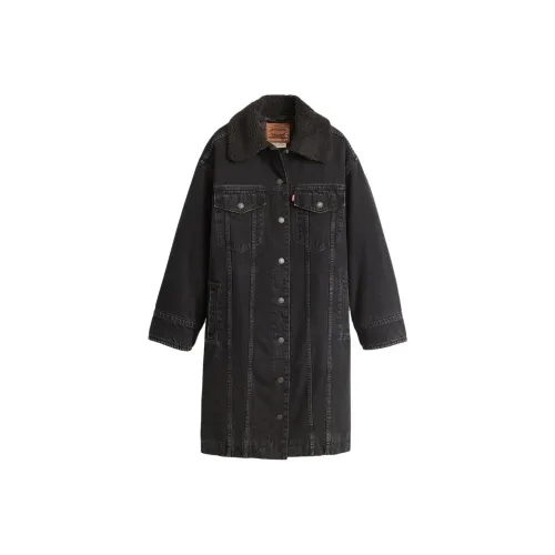 Levi's Куртки и Пальто Женские Черные