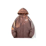 Кирпично-красный