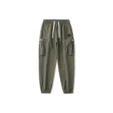 Армейский зеленый