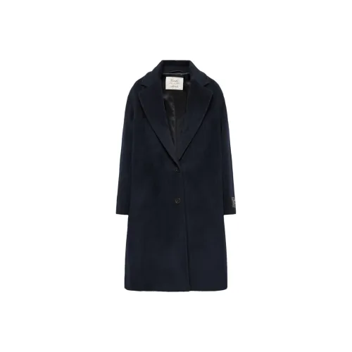 ARITZIA Женские Пальто