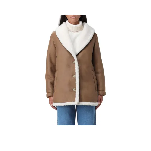 A.P.C Куртки и Пальто Женские Коричневый
