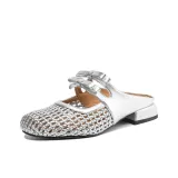 Серебристый