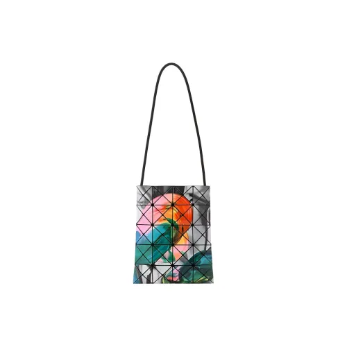 ISSEY MIYAKE Сумки через плечо Женские