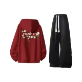 Бордовый худи + черные штаны