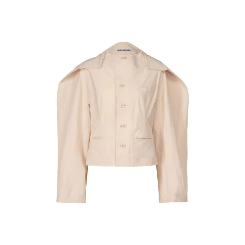 Homme Plissé Issey Miyake Куртка Женская Бежевая