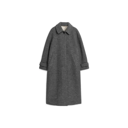 ARKET Серое Женское Пальто