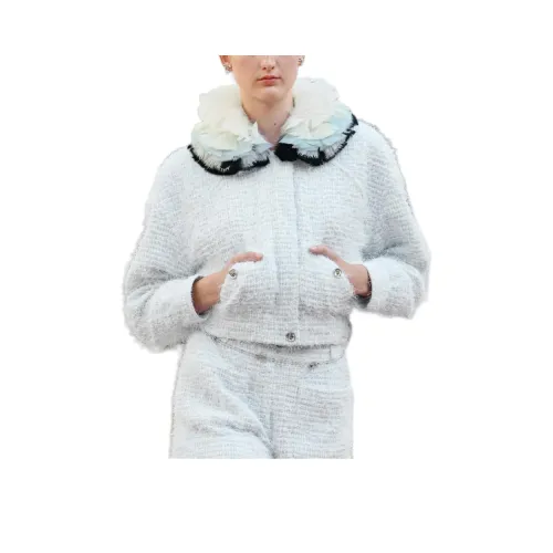 CHANEL 25S Весенне-летняя коллекция Куртки и пальто Женские Светло-синий