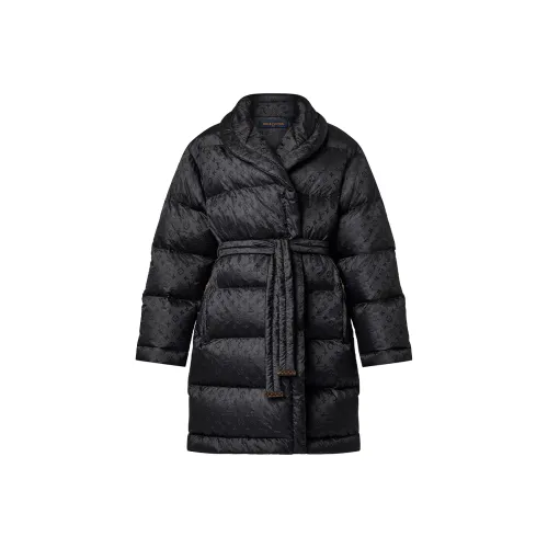 LOUIS VUITTON Пальто Женское Черное