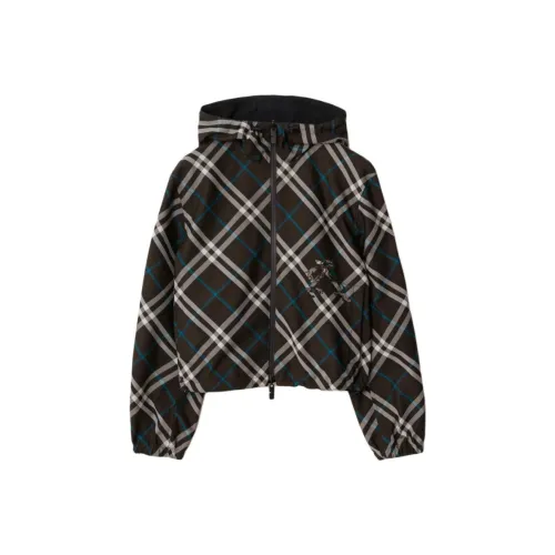 Burberry Куртки и Пальто Женские Зеленые