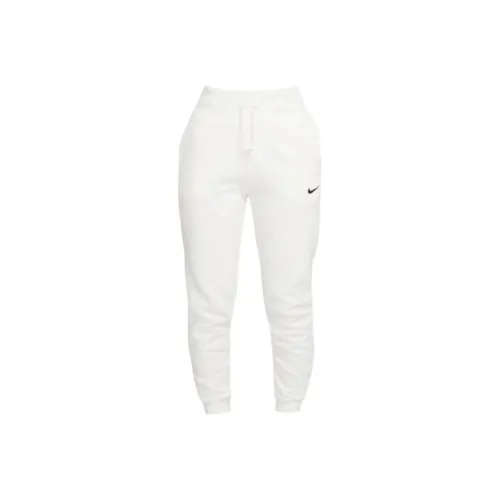 nike Повседневные брюки Женские Белые
