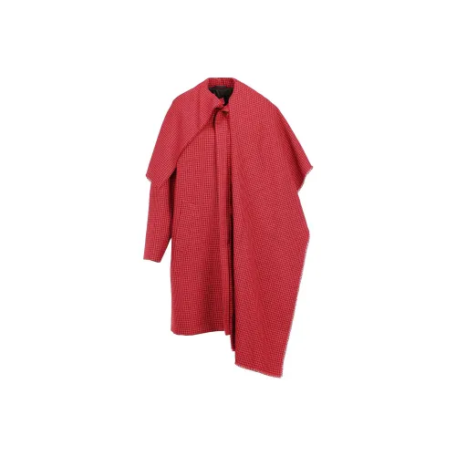 BALENCIAGA Женское красное пальто