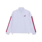 Светло-голубой