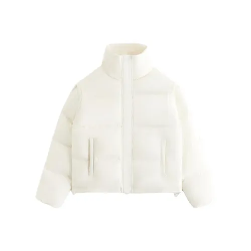 KITH Пуховики и зимние пальто Женские Экрю