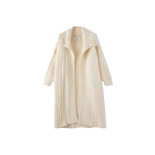 NORA.LOU Бежево-абрикосовый Женские бархатные куртки