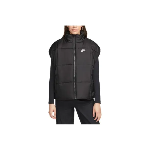 NIKE Черные Женские Жилеты