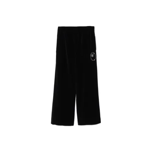 A BATHING APE Повседневные брюки Женские