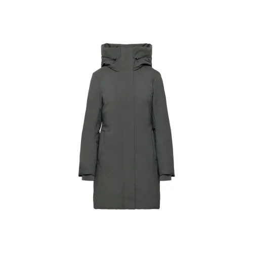 ARITZIA Женские парки