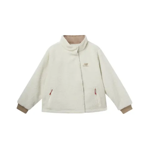 New Balance Athletics CNY Пуховая куртка Куртка Женские Хаки