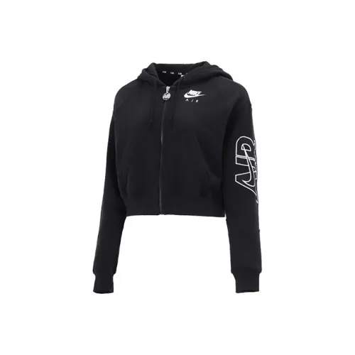 NIKE Черное Женское Короткое Пальто