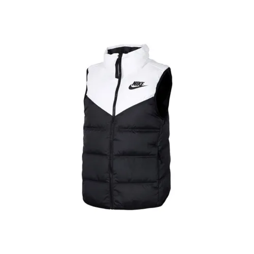 Nike Черный Женский Пуховый жилет