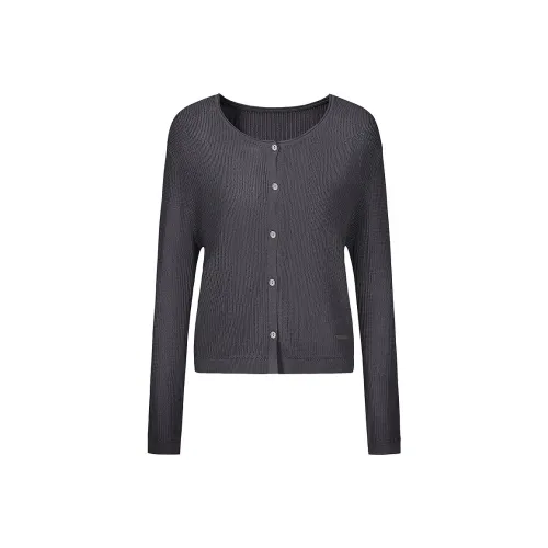 JZ. ANNAKRO Женские Трикотажные изделия