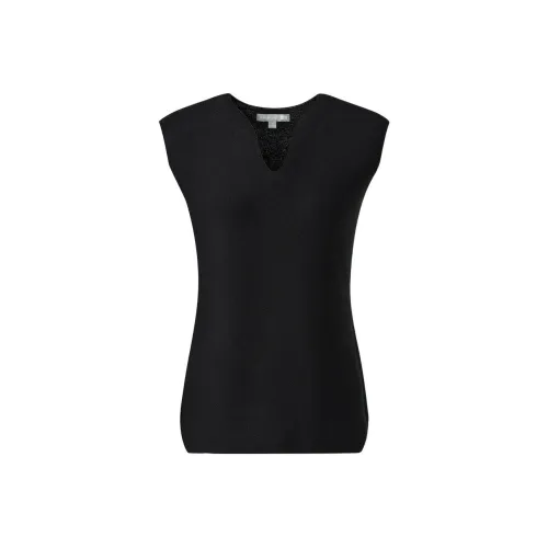 UNIQLO Черные Женские Жилеты